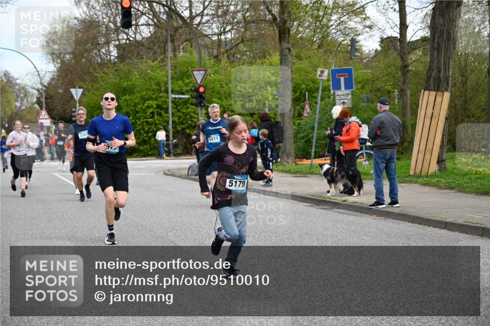 12.04.2026 - 45. Internationalen Wilhelmsburger Insellauf J. Mangold http://msf.ph/oto/9510010 12.04.2026 12:59:14 Ziel 5276, 3017, 5111, 5124, 5644, 5718, 2082, 4741, 5191, 4287, 5219, 2068, 3246, 4035, 5244, 4128, 4565, 5079, 4395, 4187, 5067, 2069, 4761, 5179, 3192, 5635, 4917, 5635, 4917, 4171, 4170, 5011, 4781, 4872, 4581, 5338, 5339, 2006, 4096, 5081, 2006, 4096, 5081, 4623, 4620, 3999, 5183, 5863, 5550, 5074 meine-sportfotos.de