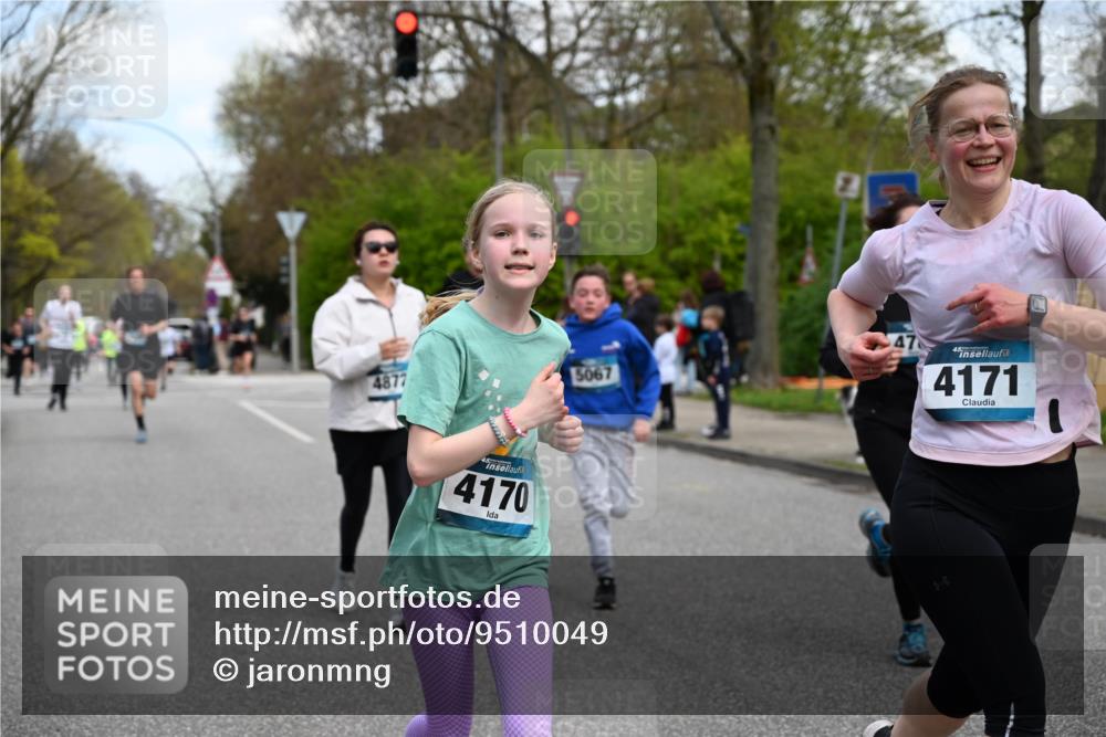 12.04.2026 - 45. Internationalen Wilhelmsburger Insellauf J. Mangold http://msf.ph/oto/9510049 12.04.2026 12:59:19 Ziel 5718, 2082, 4741, 5191, 4287, 5219, 2068, 3246, 4035, 5244, 4128, 4565, 5079, 4395, 4187, 5067, 2069, 4761, 5179, 3192, 5635, 4917, 4171, 4170, 5011, 4781, 4872, 4581, 5338, 5339, 2006, 4096, 5081, 4623, 4620, 3999, 5183, 5863, 5550, 5074, 5467, 3972, 2984 meine-sportfotos.de