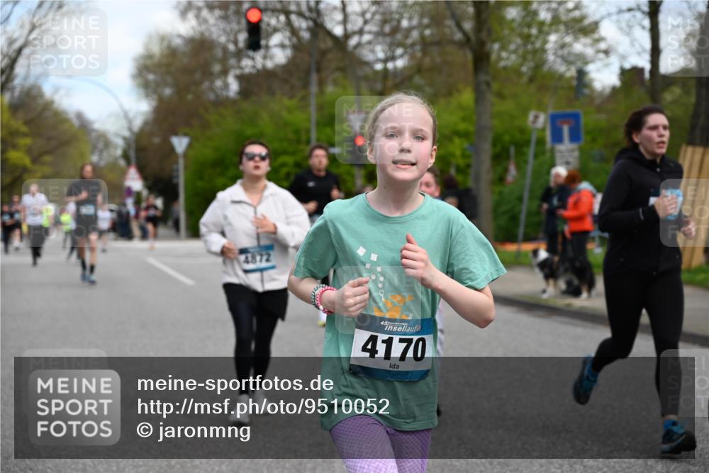 12.04.2026 - 45. Internationalen Wilhelmsburger Insellauf J. Mangold http://msf.ph/oto/9510052 12.04.2026 12:59:20 Ziel 5718, 2082, 4741, 5191, 4287, 5219, 2068, 3246, 4035, 5244, 4128, 4565, 5079, 4395, 4187, 5067, 2069, 4761, 5179, 3192, 5635, 4917, 4171, 4170, 5011, 4781, 4781, 4872, 4581, 5338, 5339, 2006, 4096, 5081, 4623, 4620, 3999, 5183, 5863, 5550, 5074, 5467, 3972, 2984, 2063 meine-sportfotos.de