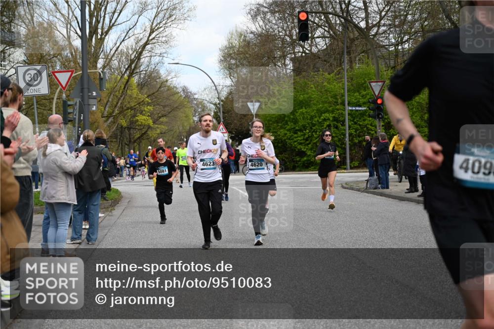 12.04.2026 - 45. Internationalen Wilhelmsburger Insellauf J. Mangold http://msf.ph/oto/9510083 12.04.2026 12:59:26 Ziel 4565, 5079, 4395, 4187, 5067, 2069, 4761, 5179, 3192, 5635, 4917, 4171, 4170, 5011, 4781, 4872, 4581, 5338, 5339, 2006, 4096, 5081, 2006, 4096, 5081, 4623, 4620, 3999, 5183, 5863, 5550, 5074, 5074, 5467, 3972, 2984, 2063, 2735, 5657, 4782, 2117, 2683 meine-sportfotos.de