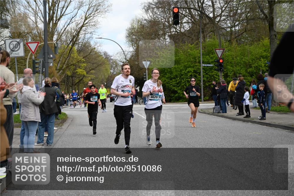 12.04.2026 - 45. Internationalen Wilhelmsburger Insellauf J. Mangold http://msf.ph/oto/9510086 12.04.2026 12:59:26 Ziel 4565, 5079, 4395, 4187, 5067, 2069, 4761, 5179, 3192, 5635, 4917, 4171, 4170, 5011, 4781, 4872, 4581, 5338, 5339, 2006, 4096, 5081, 2006, 4096, 5081, 4623, 4620, 3999, 5183, 5863, 5550, 5074, 5074, 5467, 3972, 2984, 2063, 2735, 5657, 4782, 2117, 2683 meine-sportfotos.de