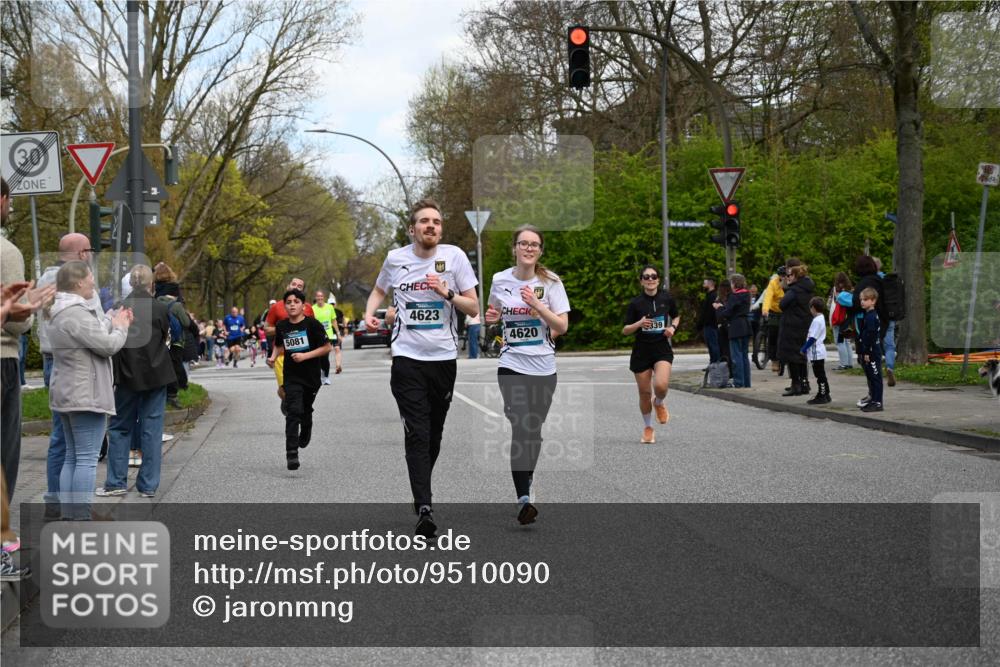 12.04.2026 - 45. Internationalen Wilhelmsburger Insellauf J. Mangold http://msf.ph/oto/9510090 12.04.2026 12:59:26 Ziel 4565, 5079, 4395, 4187, 5067, 2069, 4761, 5179, 3192, 5635, 4917, 4171, 4170, 5011, 4781, 4872, 4581, 5338, 5339, 2006, 4096, 5081, 2006, 4096, 5081, 4623, 4620, 3999, 5183, 5863, 5550, 5074, 5074, 5467, 3972, 2984, 2063, 2735, 5657, 4782, 2117, 2683 meine-sportfotos.de