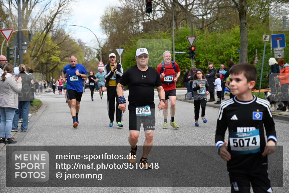 12.04.2026 - 45. Internationalen Wilhelmsburger Insellauf J. Mangold http://msf.ph/oto/9510148 12.04.2026 12:59:39 Ziel 5635, 4917, 4171, 4170, 5011, 4781, 4872, 4581, 5338, 5339, 2006, 4096, 5081, 4623, 4620, 3999, 5183, 5863, 5550, 5074, 5467, 5467, 3972, 2984, 2063, 2735, 5657, 4782, 2117, 2683, 4983, 3403, 4983, 3403, 4530, 5107, 5120, 2291, 5104, 5670, 5145, 5669, 3212, 3167, 3318, 3314, 3165, 4698, 4962, 5798 meine-sportfotos.de