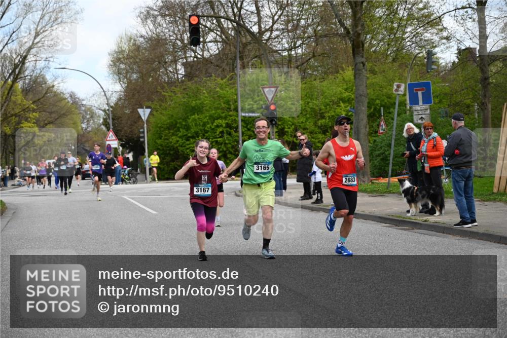 12.04.2026 - 45. Internationalen Wilhelmsburger Insellauf J. Mangold http://msf.ph/oto/9510240 12.04.2026 12:59:58 Ziel 3999, 5183, 5863, 5550, 5074, 5467, 3972, 2984, 2063, 2735, 5657, 4782, 2117, 2683, 4983, 3403, 4530, 5107, 5120, 2291, 5104, 5670, 5145, 5669, 3212, 3167, 3318, 3314, 3165, 3165, 4698, 4962, 5798, 4074, 5828, 5610, 5083, 4410, 4410, 3378 meine-sportfotos.de