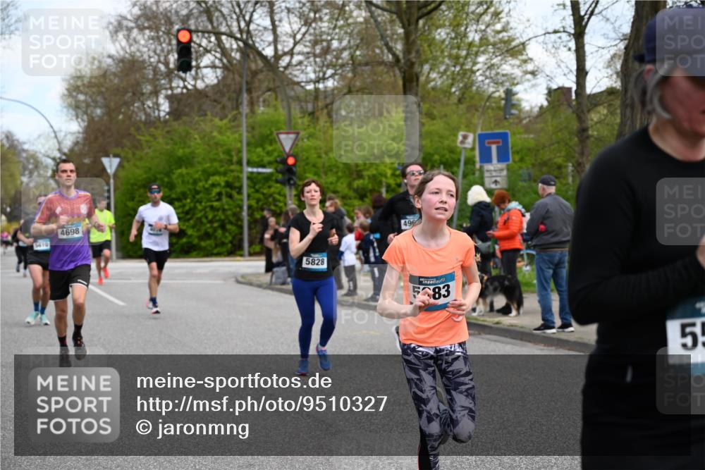12.04.2026 - 45. Internationalen Wilhelmsburger Insellauf J. Mangold http://msf.ph/oto/9510327 12.04.2026 13:00:10 Ziel 2735, 5657, 4782, 2117, 2683, 4983, 3403, 4530, 5107, 5120, 2291, 5104, 5670, 5145, 5669, 3212, 3167, 3318, 3314, 3165, 4698, 4962, 5798, 4074, 5828, 5610, 5083, 4410, 4410, 3378, 5012, 2303, 4997, 4397, 5854, 5737, 5412, 4826, 3136, 4098 meine-sportfotos.de