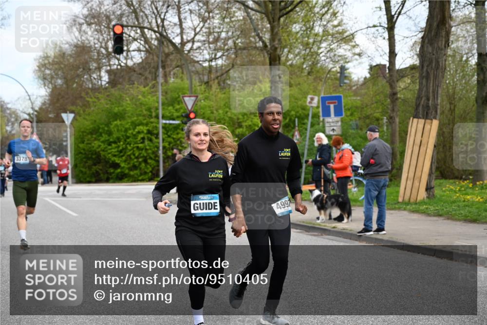 12.04.2026 - 45. Internationalen Wilhelmsburger Insellauf J. Mangold http://msf.ph/oto/9510405 12.04.2026 13:00:20 Ziel 3212, 3167, 3318, 3314, 3165, 4698, 4962, 5798, 4074, 5828, 5610, 5083, 4410, 3378, 5012, 2303, 4997, 4397, 5854, 5737, 5412, 4826, 5412, 4826, 3136, 4098, 4468, 2964, 5311, 4707, 4696, 5777, 3166, 4702, 4407 meine-sportfotos.de