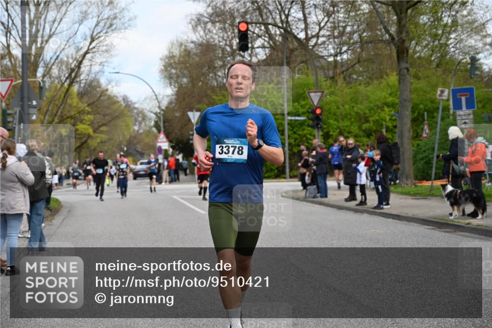 12.04.2026 - 45. Internationalen Wilhelmsburger Insellauf J. Mangold http://msf.ph/oto/9510421 12.04.2026 13:00:22 Ziel 3165, 4698, 4962, 5798, 4074, 5828, 5610, 5083, 4410, 3378, 5012, 2303, 4997, 4397, 5854, 5737, 5412, 4826, 3136, 4098, 4468, 2964, 5311, 4707, 4696, 5777, 3166, 4702, 4407, 4827 meine-sportfotos.de