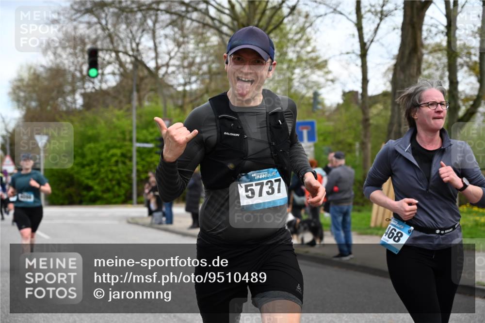 12.04.2026 - 45. Internationalen Wilhelmsburger Insellauf J. Mangold http://msf.ph/oto/9510489 12.04.2026 13:00:36 Ziel 3378, 5012, 2303, 4997, 4397, 5854, 5737, 5412, 4826, 3136, 4098, 4468, 2964, 4468, 2964, 5311, 4707, 4696, 5777, 3166, 4702, 4407, 4827, 4622, 5799, 4537, 4538, 4830, 4354, 4772, 4355, 5106, 4332, 5765, 4944, 4546, 5485, 4625, 4637, 3436 meine-sportfotos.de