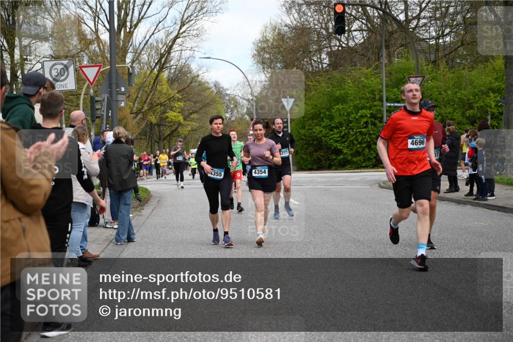 12.04.2026 - 45. Internationalen Wilhelmsburger Insellauf J. Mangold http://msf.ph/oto/9510581 12.04.2026 13:00:49 Ziel 2303, 4997, 4397, 5854, 5737, 5412, 4826, 3136, 4098, 4468, 2964, 5311, 4707, 4696, 5777, 3166, 4702, 4407, 4827, 4622, 4622, 5799, 4537, 4538, 4830, 4354, 4772, 4355, 5106, 4332, 5765, 4944, 4546, 5485, 4625, 4637, 3436, 3437, 2578, 4937, 3437, 2578, 4937, 5135, 5186, 4765, 5167, 4869, 5636, 3954, 5182, 4778, 5692, 4644, 4925, 5351, 5140, 4965 meine-sportfotos.de