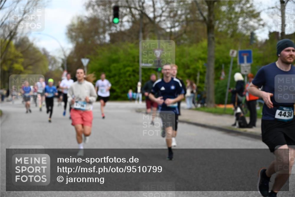 12.04.2026 - 45. Internationalen Wilhelmsburger Insellauf J. Mangold http://msf.ph/oto/9510799 12.04.2026 13:01:21 Ziel 5765, 4944, 4546, 5485, 4625, 4637, 3436, 3437, 2578, 4937, 5135, 5186, 4765, 5167, 4869, 5636, 3954, 5182, 4778, 5692, 4644, 4925, 5351, 5140, 4965, 3154, 4754, 4890, 4888, 4889, 5349, 3726, 5679, 5472, 5807, 5807, 5782, 4666, 5781, 5796, 2675, 2736, 3995, 5188, 5852, 3626, 5409, 5059, 2083, 5176 meine-sportfotos.de