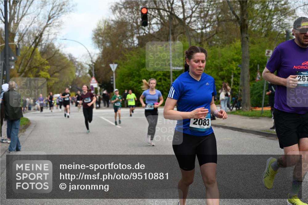 12.04.2026 - 45. Internationalen Wilhelmsburger Insellauf J. Mangold http://msf.ph/oto/9510881 12.04.2026 13:01:31 Ziel 5167, 4869, 5636, 3954, 5182, 4778, 5692, 4644, 4925, 5351, 5140, 4965, 3154, 4754, 4890, 4888, 4889, 5349, 3726, 5679, 5472, 5807, 5782, 4666, 5781, 5796, 2675, 2736, 3995, 5188, 5852, 3626, 5409, 5059, 2083, 5176, 4423, 2185, 5100, 4422, 2733, 4433 meine-sportfotos.de