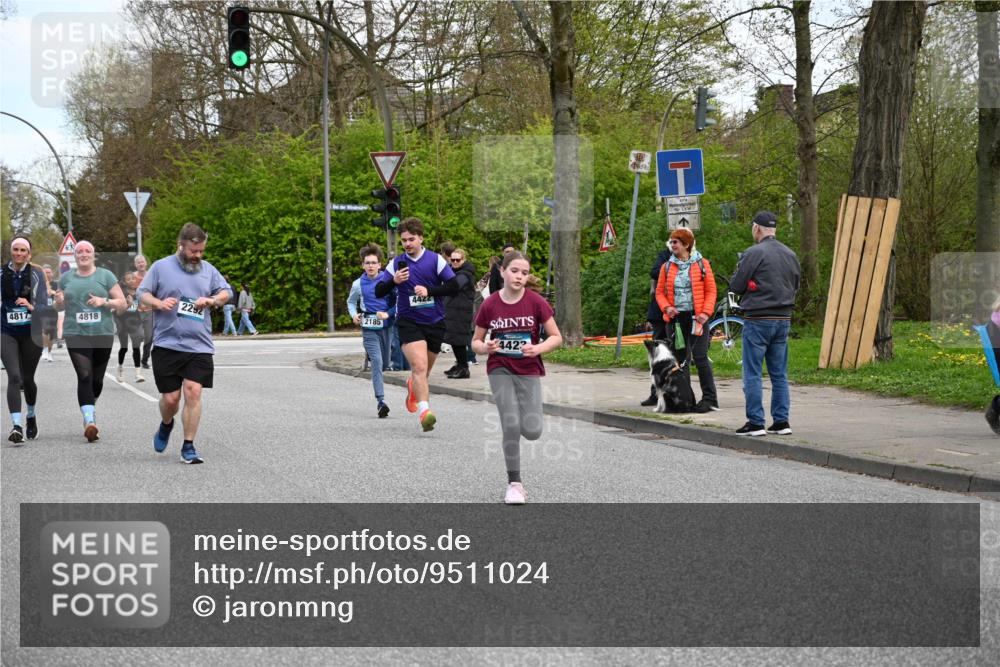 12.04.2026 - 45. Internationalen Wilhelmsburger Insellauf J. Mangold http://msf.ph/oto/9511024 12.04.2026 13:01:58 Ziel 3995, 5188, 5852, 3626, 5409, 5059, 2083, 5176, 4423, 2185, 5100, 4422, 2733, 4433, 2738, 3129, 3616, 5181, 5117, 3663, 5540, 5137, 4527, 4606, 5455, 4817, 4818, 4966, 2278, 2292, 2057, 5068, 3858, 3859, 4525, 5068, 3858, 3859, 4525, 4072, 2086, 5827, 4310, 4308, 5165, 4584, 5123, 5177, 5178, 5658, 4235, 3128, 5175, 3510 meine-sportfotos.de