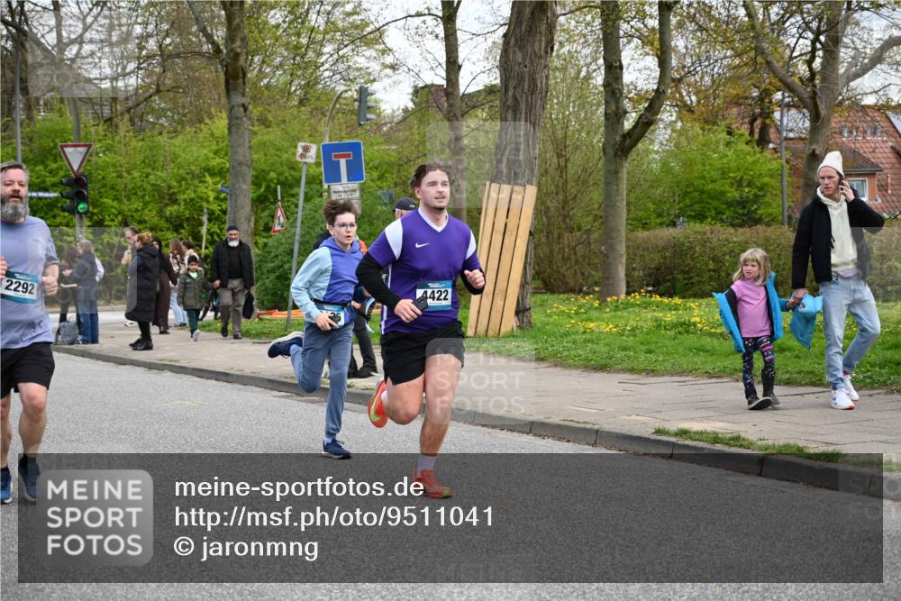 12.04.2026 - 45. Internationalen Wilhelmsburger Insellauf J. Mangold http://msf.ph/oto/9511041 12.04.2026 13:02:00 Ziel 5188, 5852, 3626, 5409, 5059, 2083, 5176, 4423, 2185, 5100, 4422, 2733, 4433, 2738, 3129, 3616, 3616, 5181, 5117, 3663, 5540, 5137, 4527, 4606, 5455, 4817, 4818, 4966, 2278, 2292, 2057, 5068, 3858, 3859, 4525, 4072, 2086, 5827, 4310, 4308, 4310, 4308, 5165, 4584, 5123, 5177, 5178, 5658, 4235, 3128, 5175, 3510, 4618, 4617 meine-sportfotos.de