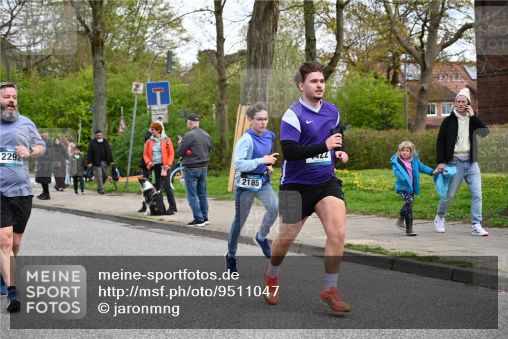 12.04.2026 - 45. Internationalen Wilhelmsburger Insellauf J. Mangold http://msf.ph/oto/9511047 12.04.2026 13:02:01 Ziel 5188, 5852, 3626, 5409, 5059, 2083, 5176, 4423, 2185, 5100, 4422, 2733, 4433, 2738, 3129, 3616, 5181, 5117, 3663, 5540, 5137, 4527, 4606, 5455, 4817, 4818, 4966, 2278, 2292, 2057, 5068, 3858, 3859, 4525, 4072, 2086, 5827, 4310, 4308, 5165, 5165, 4584, 5123, 5177, 5178, 5658, 4235, 3128, 5175, 3510, 4618, 4617, 4990, 3170, 4719, 4854 meine-sportfotos.de