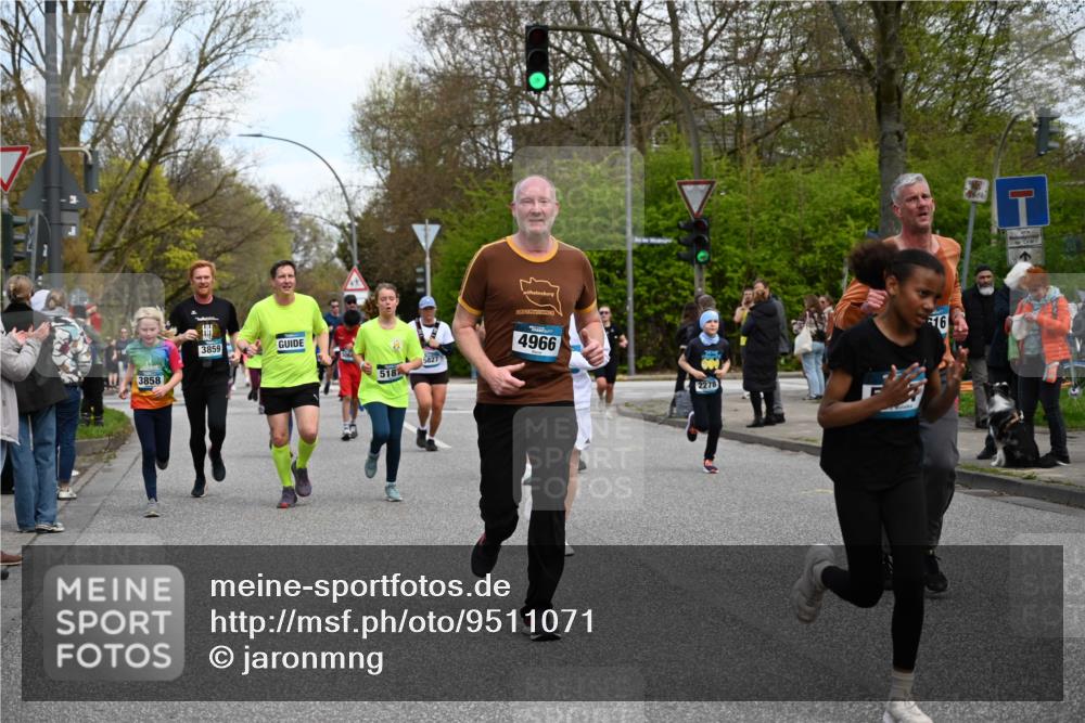 12.04.2026 - 45. Internationalen Wilhelmsburger Insellauf J. Mangold http://msf.ph/oto/9511071 12.04.2026 13:02:04 Ziel 3626, 5409, 5059, 2083, 5176, 4423, 2185, 5100, 4422, 2733, 4433, 2738, 3129, 3616, 5181, 5117, 3663, 5540, 5137, 3663, 5540, 5137, 4527, 4606, 5455, 4817, 4818, 4966, 2278, 2292, 2057, 5068, 3858, 3859, 4525, 4072, 2086, 5827, 4310, 4308, 5165, 4584, 5123, 5177, 5178, 5658, 4235, 3128, 5175, 3510, 4618, 4617, 4990, 3170, 4719, 4854, 3761, 4253, 5022, 4239, 3618 meine-sportfotos.de