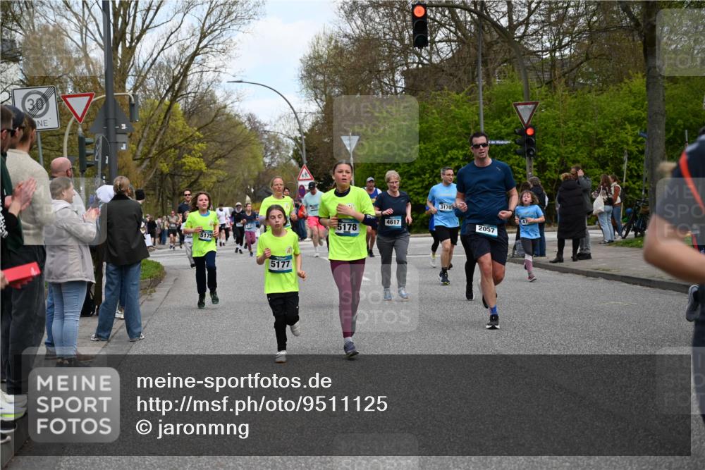 12.04.2026 - 45. Internationalen Wilhelmsburger Insellauf J. Mangold http://msf.ph/oto/9511125 12.04.2026 13:02:12 Ziel 4423, 2185, 5100, 4422, 2733, 4433, 2738, 3129, 3616, 5181, 5117, 3663, 5540, 5137, 4527, 4606, 5455, 4817, 4818, 4966, 2278, 2292, 2057, 5068, 3858, 3859, 4525, 4072, 2086, 5827, 4310, 4308, 4310, 4308, 5165, 4584, 5123, 5177, 5178, 5658, 4235, 3128, 5175, 3510, 4618, 4617, 4618, 4617, 4990, 3170, 4719, 4854, 3761, 4253, 5022, 4239, 3618, 3784, 5329, 5330, 4099, 4576, 4100, 2023, 5091, 5072 meine-sportfotos.de