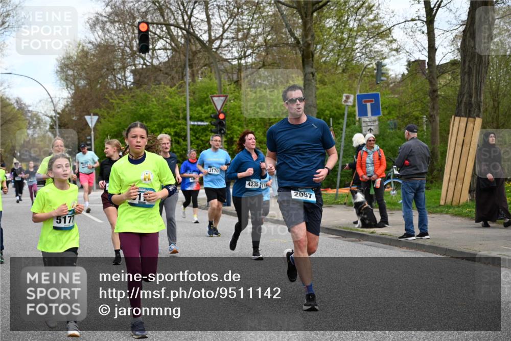12.04.2026 - 45. Internationalen Wilhelmsburger Insellauf J. Mangold http://msf.ph/oto/9511142 12.04.2026 13:02:13 Ziel 2185, 5100, 4422, 2733, 4433, 2738, 3129, 3616, 5181, 5117, 3663, 5540, 5137, 4527, 4606, 5455, 4817, 4818, 4966, 2278, 2292, 2057, 5068, 3858, 3859, 4525, 4072, 2086, 5827, 4310, 4308, 5165, 5165, 4584, 5123, 5177, 5178, 5658, 4235, 3128, 5175, 3510, 4618, 4617, 4990, 3170, 4719, 4854, 4990, 3170, 4719, 4854, 3761, 4253, 5022, 4239, 3618, 3784, 5329, 5330, 4099, 4576, 4100, 2023, 5091, 5072, 5061, 4858, 5730 meine-sportfotos.de