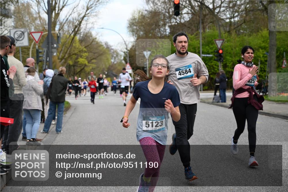12.04.2026 - 45. Internationalen Wilhelmsburger Insellauf J. Mangold http://msf.ph/oto/9511190 12.04.2026 13:02:21 Ziel 2738, 3129, 3616, 5181, 5117, 3663, 5540, 5137, 4527, 4606, 5455, 4817, 4818, 4966, 2278, 2292, 2057, 5068, 3858, 3859, 4525, 4072, 2086, 5827, 4310, 4308, 5165, 4584, 5123, 5177, 5178, 5658, 4235, 3128, 5175, 5175, 3510, 4618, 4617, 4990, 3170, 4719, 4854, 3761, 4253, 5022, 4239, 3618, 3784, 5329, 5330, 4099, 4576, 4100, 2023, 5091, 5072, 5061, 4858, 5730, 4760, 5197, 5077, 5151, 4805, 4797, 4123, 4650 meine-sportfotos.de