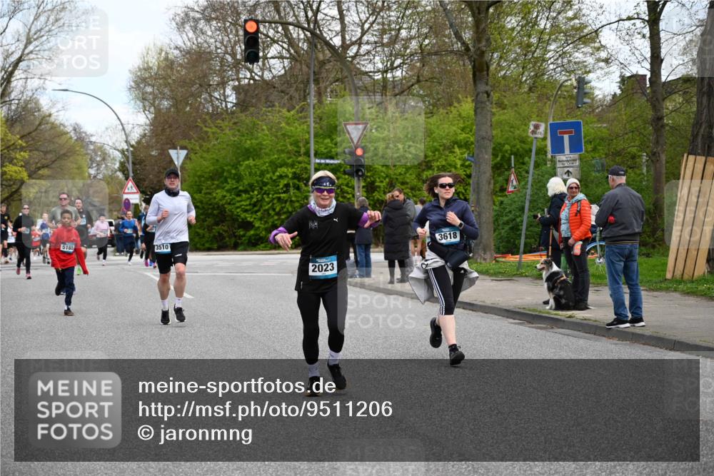 12.04.2026 - 45. Internationalen Wilhelmsburger Insellauf J. Mangold http://msf.ph/oto/9511206 12.04.2026 13:02:24 Ziel 3129, 3616, 5181, 5117, 3663, 5540, 5137, 4527, 4606, 5455, 4817, 4818, 4966, 2278, 2292, 2057, 5068, 3858, 3859, 4525, 4072, 2086, 5827, 4310, 4308, 5165, 4584, 5123, 5177, 5178, 5658, 4235, 3128, 5175, 3510, 4618, 4617, 4618, 4617, 4990, 3170, 4719, 4854, 3761, 4253, 5022, 4239, 3618, 3784, 5329, 5330, 4099, 4576, 4100, 2023, 5091, 5072, 5061, 4858, 5730, 4760, 5197, 5077, 5151, 4805, 4797, 4123, 4650, 5162, 4816 meine-sportfotos.de