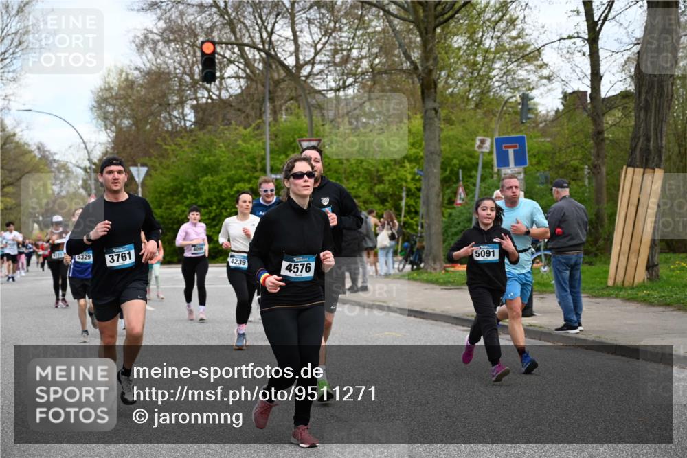12.04.2026 - 45. Internationalen Wilhelmsburger Insellauf J. Mangold http://msf.ph/oto/9511271 12.04.2026 13:02:32 Ziel 4966, 2278, 2292, 2057, 5068, 3858, 3859, 4525, 4072, 2086, 5827, 4310, 4308, 5165, 4584, 5123, 5177, 5178, 5658, 4235, 3128, 5175, 3510, 4618, 4617, 4990, 3170, 4719, 4854, 3761, 4253, 5022, 4239, 3618, 3784, 5329, 5330, 4099, 4576, 4100, 2023, 5091, 2023, 5091, 5072, 5061, 4858, 5730, 4760, 5197, 5077, 5151, 4805, 4797, 4123, 4123, 4650, 5162, 4816, 3454, 3062, 4523, 2704, 4413, 5428, 2938, 5116, 4267, 2939, 5138 meine-sportfotos.de