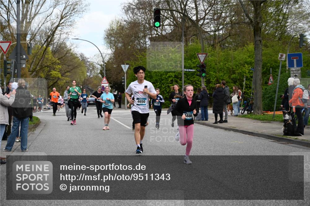 12.04.2026 - 45. Internationalen Wilhelmsburger Insellauf J. Mangold http://msf.ph/oto/9511343 12.04.2026 13:02:42 Ziel 5177, 5178, 5658, 4235, 3128, 5175, 3510, 4618, 4617, 4990, 3170, 4719, 4854, 3761, 4253, 5022, 4239, 3618, 3784, 5329, 5330, 4099, 4576, 4100, 2023, 5091, 5072, 5061, 4858, 5730, 4760, 5197, 5077, 5151, 4805, 4797, 4805, 4797, 4123, 4650, 5162, 4816, 3454, 3062, 4523, 2704, 4413, 5428, 2938, 5116, 4267, 2939, 5138, 3489, 5683, 5436, 3313 meine-sportfotos.de