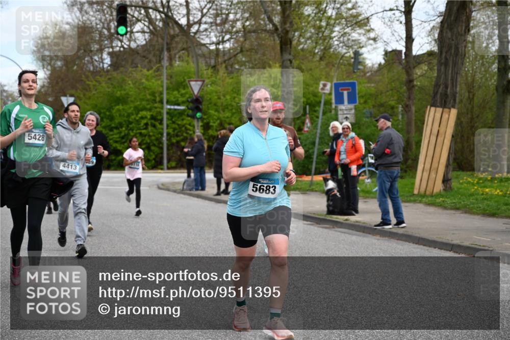 12.04.2026 - 45. Internationalen Wilhelmsburger Insellauf J. Mangold http://msf.ph/oto/9511395 12.04.2026 13:02:49 Ziel 4618, 4617, 4990, 3170, 4719, 4854, 3761, 4253, 5022, 4239, 3618, 3784, 5329, 5330, 4099, 4576, 4100, 2023, 5091, 5072, 5061, 4858, 5730, 4760, 5197, 5077, 5151, 4805, 4797, 4123, 4650, 5162, 4816, 3454, 3062, 4523, 2704, 4413, 5428, 2938, 5116, 4267, 2939, 5138, 3489, 5683, 5436, 3313, 5470, 4743, 4323, 3962, 3652, 2642 meine-sportfotos.de