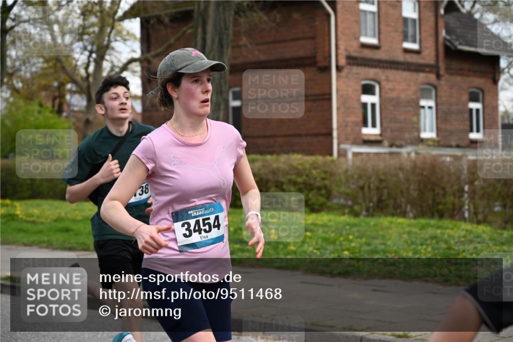 12.04.2026 - 45. Internationalen Wilhelmsburger Insellauf J. Mangold http://msf.ph/oto/9511468 12.04.2026 13:03:01 Ziel 5061, 4858, 5730, 4760, 5197, 5077, 5151, 4805, 4797, 4123, 4650, 5162, 4816, 3454, 3062, 4523, 2704, 4413, 5428, 2938, 5116, 4267, 2939, 5138, 3489, 5683, 5436, 3313, 5470, 4743, 4323, 3962, 3652, 2642, 2642, 4780, 5063, 2508, 5200, 5208, 4842, 2287, 4843, 4526, 5475, 2007, 3523, 4217, 5433, 5430, 5105 meine-sportfotos.de
