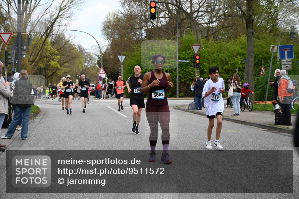 12.04.2026 - 45. Internationalen Wilhelmsburger Insellauf J. Mangold http://msf.ph/oto/9511572 12.04.2026 13:03:26 Ziel 5436, 3313, 5470, 4743, 4323, 3962, 3652, 2642, 4780, 5063, 2508, 5200, 5208, 4842, 2287, 4843, 4526, 5475, 2007, 3523, 4217, 5433, 5430, 5105, 2580, 2412, 2580, 2412, 5448, 5150, 5668, 5198, 4372, 3737, 3736, 4373, 3883, 5662, 5252, 4032, 4345, 4345, 2369, 3768, 5155, 4226, 5250, 4247, 2715, 4260, 3034, 5469, 2128, 5667, 2089 meine-sportfotos.de