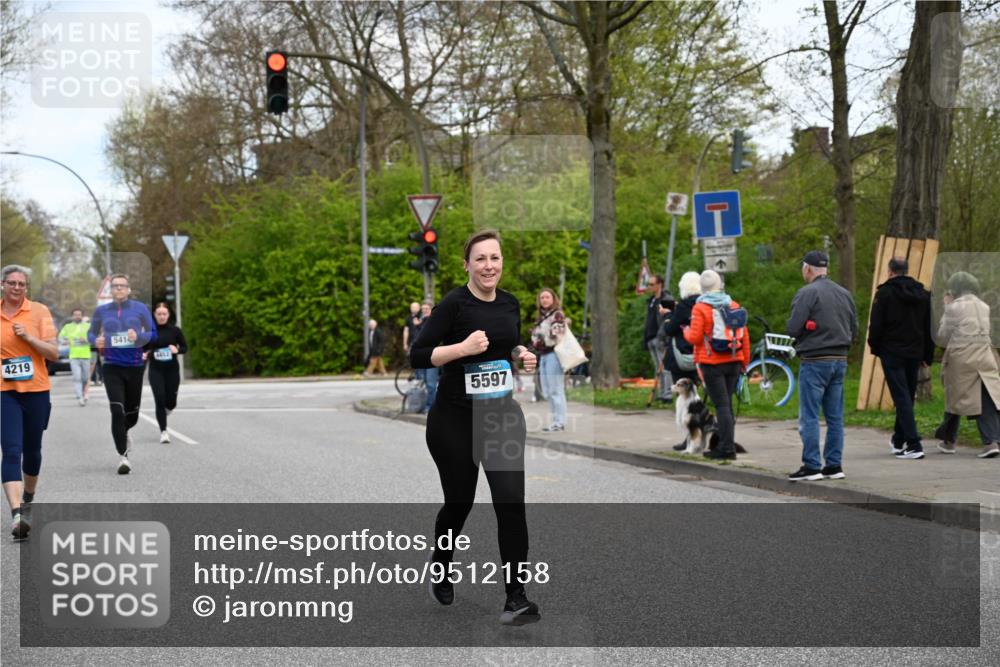 12.04.2026 - 45. Internationalen Wilhelmsburger Insellauf J. Mangold http://msf.ph/oto/9512158 12.04.2026 13:05:14 Ziel 5128, 5098, 5235, 5234, 5504, 2139, 3001, 2443, 5862, 5110, 4892, 5752, 3817, 5580, 2433, 5102, 5295, 3025, 3030, 5476, 4105, 3934, 5597, 5249, 5263, 5414, 4126, 3782, 3164, 4452, 4775, 5486, 4619, 5486, 4619, 3316, 4219, 5848 meine-sportfotos.de