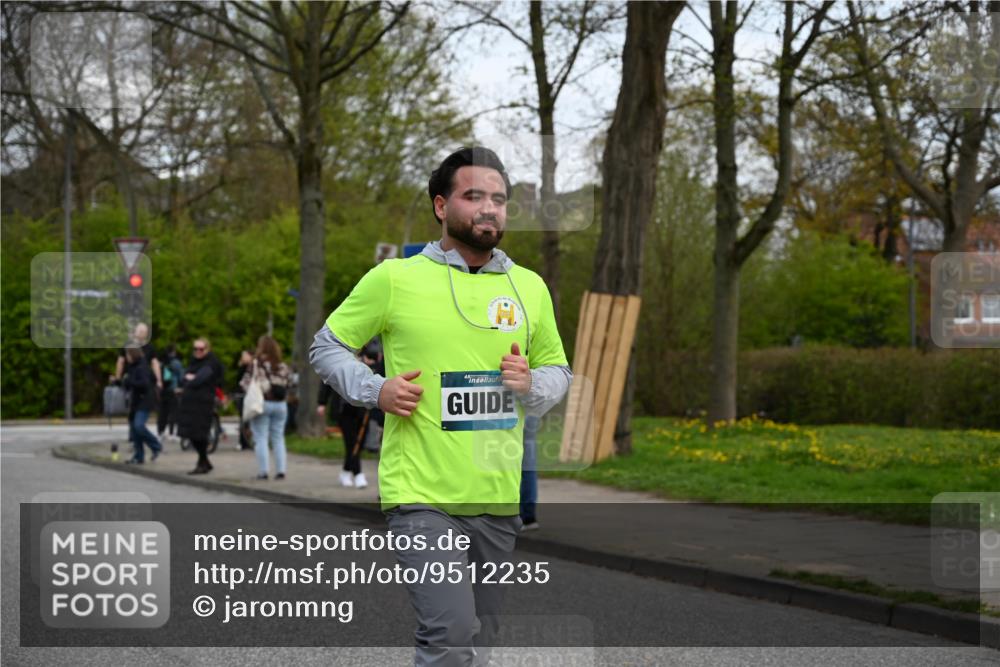 12.04.2026 - 45. Internationalen Wilhelmsburger Insellauf J. Mangold http://msf.ph/oto/9512235 12.04.2026 13:05:26 Ziel 3817, 5580, 2433, 5102, 5295, 3025, 3030, 5476, 4105, 3934, 5597, 5249, 5263, 5414, 4126, 3782, 3164, 4452, 4775, 5486, 4619, 5486, 4619, 3316, 4219, 5848, 2922, 3032, 4391, 5323, 4432, 4236 meine-sportfotos.de
