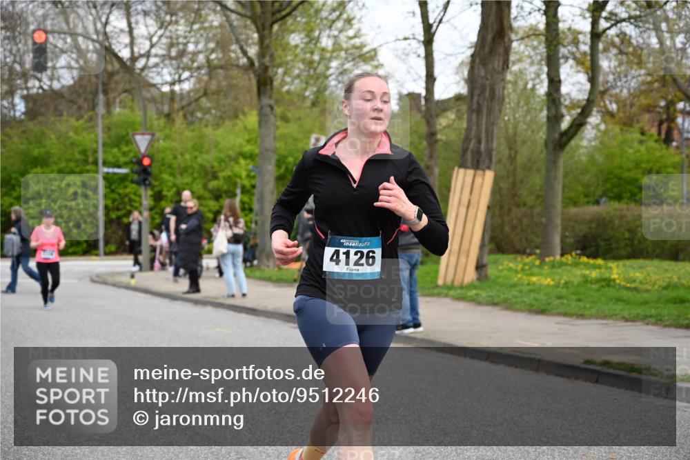 12.04.2026 - 45. Internationalen Wilhelmsburger Insellauf J. Mangold http://msf.ph/oto/9512246 12.04.2026 13:05:27 Ziel 5580, 2433, 5102, 5295, 3025, 3030, 5476, 4105, 3934, 5597, 5249, 5263, 5414, 4126, 3782, 3164, 4452, 4775, 5486, 4619, 3316, 4219, 5848, 2922, 3032, 4391, 5323, 4432, 4236, 5677 meine-sportfotos.de