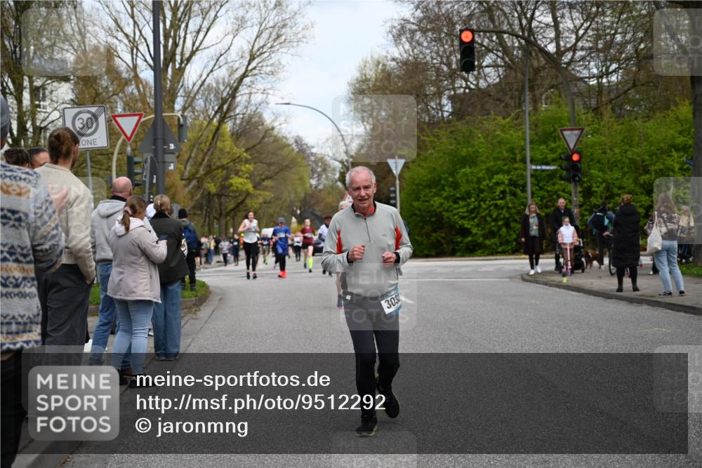 12.04.2026 - 45. Internationalen Wilhelmsburger Insellauf J. Mangold http://msf.ph/oto/9512292 12.04.2026 13:05:36 Ziel 3934, 5597, 5249, 5263, 5414, 4126, 3782, 3164, 4452, 4775, 5486, 4619, 3316, 4219, 5848, 2922, 3032, 4391, 5323, 4432, 4236, 5677, 4507, 4638, 4010, 4011, 5719, 4092, 4819, 5588, 2335, 4897, 2584, 3591, 5859 meine-sportfotos.de