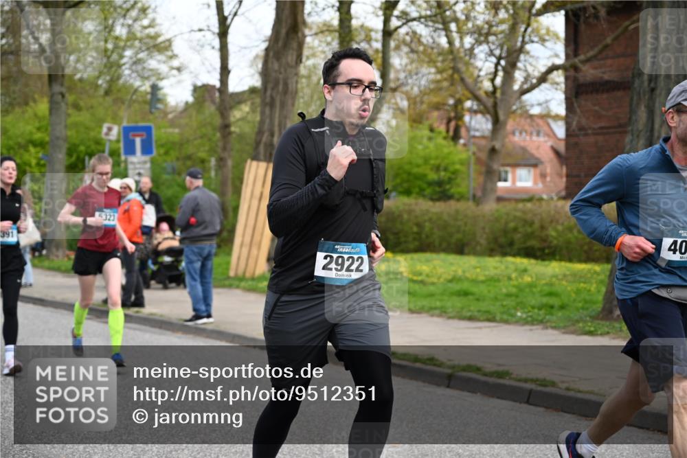 12.04.2026 - 45. Internationalen Wilhelmsburger Insellauf J. Mangold http://msf.ph/oto/9512351 12.04.2026 13:05:47 Ziel 4452, 4775, 5486, 4619, 3316, 4219, 5848, 2922, 3032, 4391, 5323, 4432, 5323, 4432, 4236, 5677, 4507, 4638, 4010, 4011, 5719, 4092, 4819, 5588, 2335, 4897, 2584, 3591, 5859, 5859, 4657, 4006, 5218, 4133, 3264, 4091, 3278, 3877, 3943, 3804, 3270, 2008, 3611 meine-sportfotos.de
