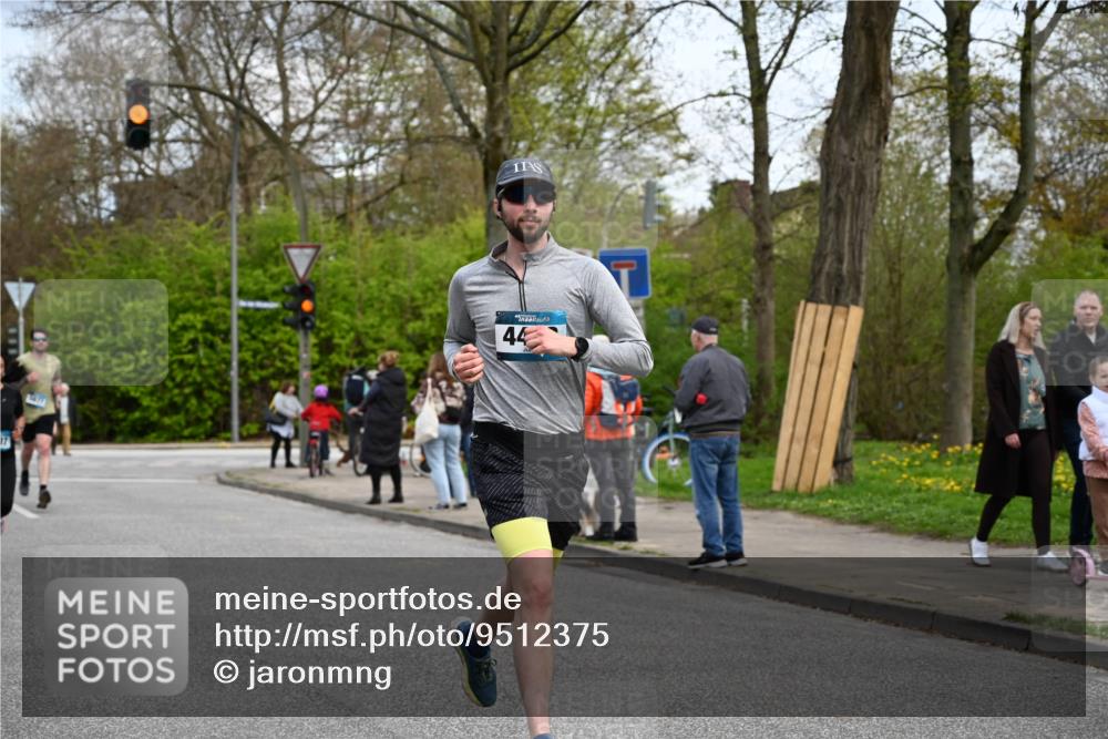 12.04.2026 - 45. Internationalen Wilhelmsburger Insellauf J. Mangold http://msf.ph/oto/9512375 12.04.2026 13:05:54 Ziel 4219, 5848, 2922, 3032, 4391, 5323, 4432, 4236, 5677, 4507, 4638, 4507, 4638, 4010, 4011, 5719, 4092, 4819, 5588, 2335, 4897, 2584, 3591, 5859, 4657, 4006, 5218, 4133, 3264, 4091, 3278, 3877, 4091, 3278, 3877, 3943, 3804, 3270, 2008, 3611, 5210, 4234, 4705, 4745, 3869, 3866, 2536 meine-sportfotos.de