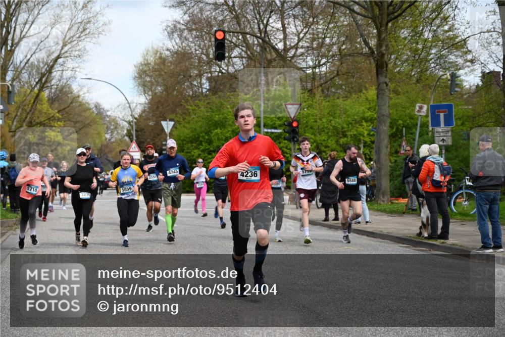 12.04.2026 - 45. Internationalen Wilhelmsburger Insellauf J. Mangold http://msf.ph/oto/9512404 12.04.2026 13:06:00 Ziel 2922, 3032, 4391, 5323, 4432, 4236, 5677, 4507, 4638, 4010, 4011, 5719, 4092, 4819, 5588, 2335, 4897, 2584, 3591, 5859, 4657, 4006, 5218, 4133, 3264, 4091, 3278, 3877, 3943, 3804, 3270, 2008, 3611, 5210, 4234, 4705, 4745, 3869, 3866, 2536, 4510, 4078, 4641, 4821, 4408, 3862, 4248, 4044, 5354 meine-sportfotos.de