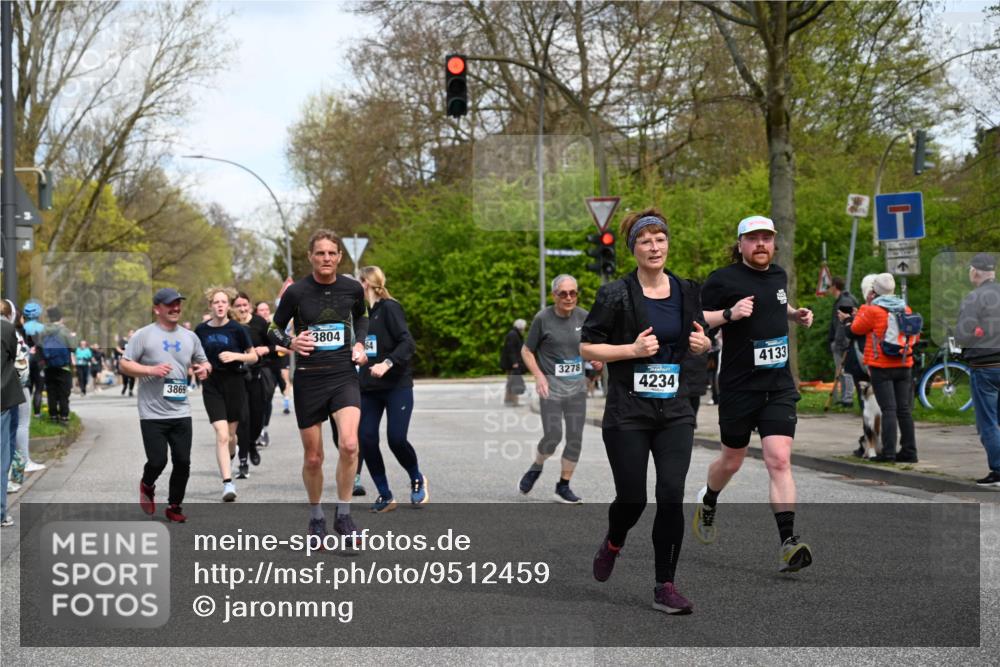 12.04.2026 - 45. Internationalen Wilhelmsburger Insellauf J. Mangold http://msf.ph/oto/9512459 12.04.2026 13:06:07 Ziel 3032, 4391, 5323, 4432, 4236, 5677, 4507, 4638, 4010, 4011, 5719, 4092, 4819, 5588, 2335, 4897, 2584, 3591, 5859, 4657, 4006, 5218, 4133, 3264, 4091, 3278, 3877, 3943, 3804, 3270, 2008, 3611, 5210, 4234, 4705, 4745, 3869, 3866, 2536, 4510, 4078, 4641, 4821, 4510, 4078, 4641, 4821, 4408, 3862, 4248, 4044, 5354, 5587, 4122, 5665, 4280, 5132, 5203, 4496, 2804, 4479 meine-sportfotos.de