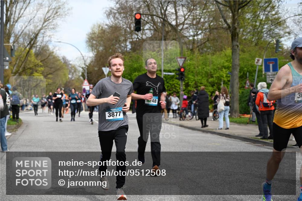 12.04.2026 - 45. Internationalen Wilhelmsburger Insellauf J. Mangold http://msf.ph/oto/9512508 12.04.2026 13:06:14 Ziel 4236, 5677, 4507, 4638, 4010, 4011, 5719, 4092, 4819, 5588, 2335, 4897, 2584, 3591, 5859, 4657, 4006, 5218, 4133, 3264, 4091, 3278, 3877, 3943, 3804, 3270, 2008, 3611, 5210, 4234, 4705, 4745, 3869, 3866, 2536, 4510, 4078, 4641, 4821, 4408, 3862, 4248, 4044, 5354, 5587, 5587, 4122, 5665, 4280, 5132, 5203, 4496, 2804, 4479, 4114, 4173, 4729, 4273 meine-sportfotos.de