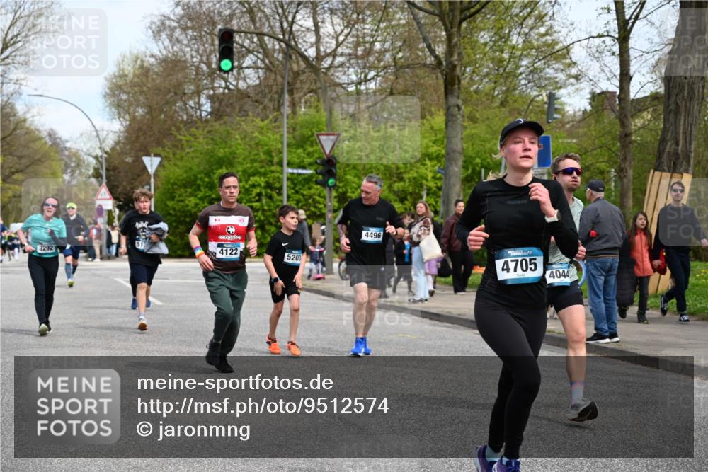 12.04.2026 - 45. Internationalen Wilhelmsburger Insellauf J. Mangold http://msf.ph/oto/9512574 12.04.2026 13:06:27 Ziel 4657, 4006, 5218, 4133, 3264, 4091, 3278, 3877, 3943, 3804, 3270, 2008, 3611, 5210, 4234, 4705, 4745, 3869, 3866, 2536, 4510, 4078, 4641, 4821, 4408, 3862, 4248, 4044, 5354, 5587, 4122, 4122, 5665, 4280, 5132, 5203, 4496, 2804, 4479, 4114, 4173, 4729, 4273, 3292, 5510, 4885, 4514 meine-sportfotos.de