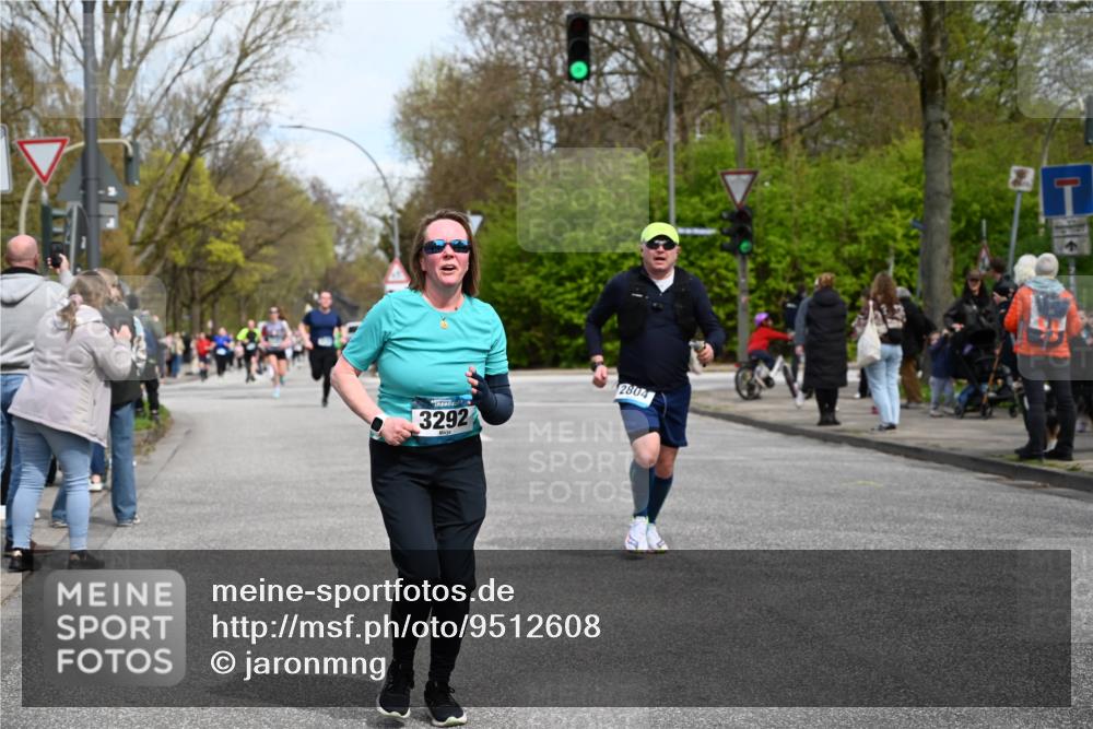 12.04.2026 - 45. Internationalen Wilhelmsburger Insellauf J. Mangold http://msf.ph/oto/9512608 12.04.2026 13:06:32 Ziel 3943, 3804, 3270, 2008, 3611, 5210, 4234, 4705, 4745, 3869, 3866, 2536, 4510, 4078, 4641, 4821, 4408, 3862, 4248, 4044, 5354, 5587, 4122, 5665, 4280, 5132, 5203, 4496, 2804, 4479, 4114, 4173, 4729, 4273, 3292, 5510, 5510, 4885, 4514, 4138, 4764, 4665, 5713, 5194 meine-sportfotos.de