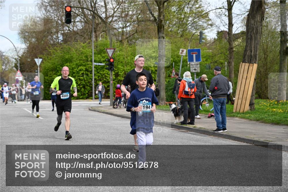 12.04.2026 - 45. Internationalen Wilhelmsburger Insellauf J. Mangold http://msf.ph/oto/9512678 12.04.2026 13:06:46 Ziel 4044, 5354, 5587, 4122, 5665, 4280, 5132, 5203, 4496, 2804, 4479, 4114, 4173, 4729, 4273, 3292, 5510, 4885, 4514, 4138, 4764, 4665, 5713, 5194, 5069, 5076, 4723, 4724, 5069, 5076, 4723, 4724, 2943, 4722, 5202, 4094, 3672, 5497, 5499, 5461, 3242, 5078, 2925 meine-sportfotos.de