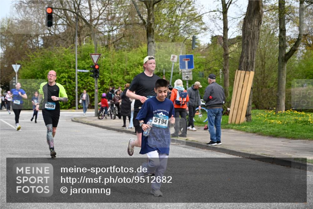 12.04.2026 - 45. Internationalen Wilhelmsburger Insellauf J. Mangold http://msf.ph/oto/9512682 12.04.2026 13:06:47 Ziel 4044, 5354, 5587, 4122, 5665, 4280, 5132, 5203, 4496, 2804, 4479, 4114, 4173, 4729, 4273, 3292, 5510, 4885, 4514, 4138, 4764, 4665, 5713, 5194, 5069, 5076, 4723, 4724, 2943, 4722, 2943, 4722, 5202, 4094, 3672, 5497, 5499, 5461, 3242, 5078, 2925, 5226, 2745, 5028 meine-sportfotos.de