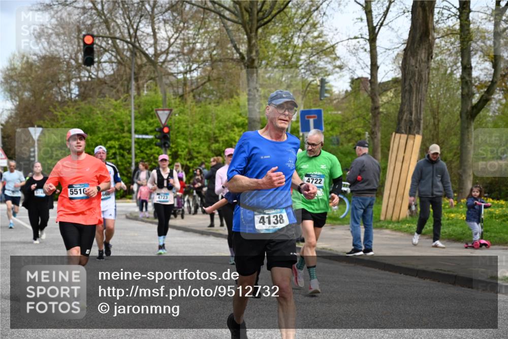 12.04.2026 - 45. Internationalen Wilhelmsburger Insellauf J. Mangold http://msf.ph/oto/9512732 12.04.2026 13:06:57 Ziel 4114, 4173, 4729, 4273, 3292, 5510, 4885, 4514, 4138, 4764, 4665, 5713, 5194, 5069, 5076, 4723, 4724, 2943, 4722, 5202, 4094, 3672, 5497, 5499, 5461, 3242, 5078, 2925, 5226, 2745, 5028, 5148, 3641, 5426, 5216 meine-sportfotos.de