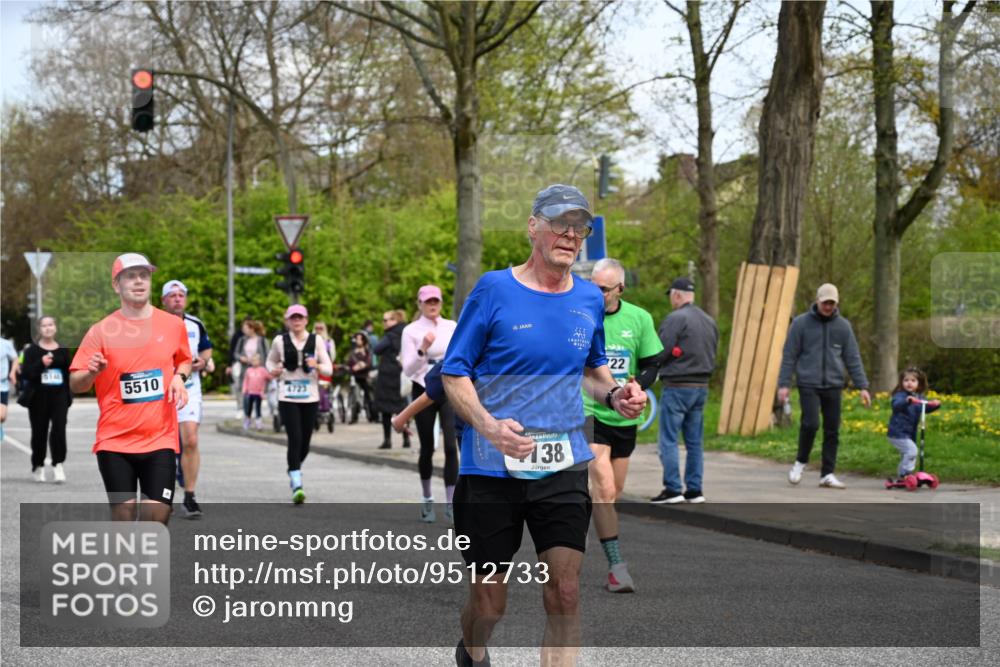 12.04.2026 - 45. Internationalen Wilhelmsburger Insellauf J. Mangold http://msf.ph/oto/9512733 12.04.2026 13:06:57 Ziel 4114, 4173, 4729, 4273, 3292, 5510, 4885, 4514, 4138, 4764, 4665, 5713, 5194, 5069, 5076, 4723, 4724, 2943, 4722, 5202, 4094, 3672, 5497, 5499, 5461, 3242, 5078, 2925, 5226, 2745, 5028, 5148, 3641, 5426, 5216 meine-sportfotos.de