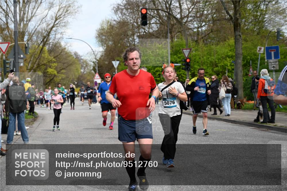 12.04.2026 - 45. Internationalen Wilhelmsburger Insellauf J. Mangold http://msf.ph/oto/9512760 12.04.2026 13:07:00 Ziel 4729, 4273, 3292, 5510, 4885, 4514, 4138, 4764, 4665, 5713, 5194, 5069, 5076, 4723, 4724, 2943, 4722, 5202, 4094, 3672, 5497, 5499, 5461, 3242, 5078, 2925, 5226, 2745, 5028, 5148, 3641, 5426, 5216, 5431, 5425, 5735 meine-sportfotos.de
