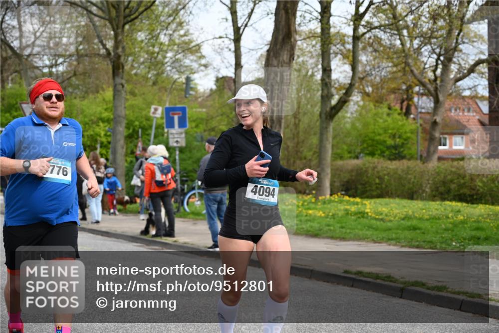 12.04.2026 - 45. Internationalen Wilhelmsburger Insellauf J. Mangold http://msf.ph/oto/9512801 12.04.2026 13:07:04 Ziel 3292, 5510, 4885, 4514, 4138, 4764, 4665, 5713, 5194, 5069, 5076, 4723, 4724, 2943, 4722, 5202, 4094, 3672, 5497, 5499, 5461, 3242, 5078, 2925, 5226, 2745, 5028, 5148, 3641, 5426, 5216, 5431, 5425, 5735, 5401, 2728, 2478, 2477 meine-sportfotos.de