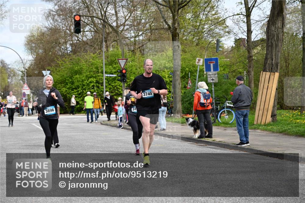 12.04.2026 - 45. Internationalen Wilhelmsburger Insellauf J. Mangold http://msf.ph/oto/9513219 12.04.2026 13:08:18 Ziel 4736, 4149, 4912, 4300, 3135, 3795, 5215, 4940, 4454, 4046, 4824, 5548, 5547, 4640, 5231, 5306, 3896, 4967, 2436, 2436, 2045, 3745, 2046, 4102, 5795, 4860, 5313, 5027, 5093, 5020, 5020, 4265, 3035, 5305, 4757, 4039, 4901, 5746, 2560, 5229, 2077, 2923 meine-sportfotos.de