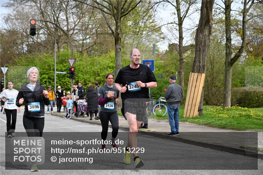 12.04.2026 - 45. Internationalen Wilhelmsburger Insellauf J. Mangold http://msf.ph/oto/9513229 12.04.2026 13:08:19 Ziel 4149, 4912, 4300, 3135, 3795, 5215, 4940, 4454, 4046, 4824, 5548, 5547, 4640, 5231, 5306, 3896, 4967, 2436, 2045, 3745, 2046, 4102, 5795, 4860, 5313, 5027, 5093, 5020, 4265, 4265, 3035, 5305, 4757, 4039, 4901, 5746, 2560, 5229, 2077, 2923 meine-sportfotos.de