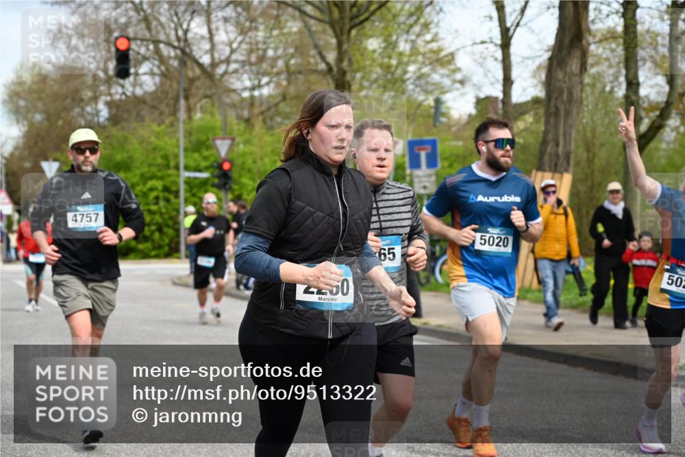 12.04.2026 - 45. Internationalen Wilhelmsburger Insellauf J. Mangold http://msf.ph/oto/9513322 12.04.2026 13:08:37 Ziel 3896, 4967, 2436, 2045, 3745, 2046, 4102, 5795, 4860, 5313, 5027, 5093, 5020, 4265, 3035, 5305, 4757, 4039, 4901, 5746, 4901, 5746, 2560, 5229, 2077, 2923, 4652, 2260, 3261, 5324, 3406, 3359, 2981, 3406, 3359, 2981, 5712, 3791, 4453, 4204, 4611, 2440, 2011, 5783, 4973 meine-sportfotos.de