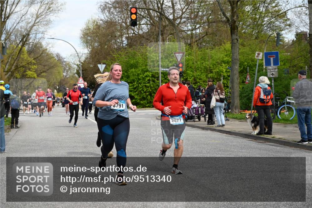 12.04.2026 - 45. Internationalen Wilhelmsburger Insellauf J. Mangold http://msf.ph/oto/9513340 12.04.2026 13:08:41 Ziel 4967, 2436, 2045, 3745, 2046, 4102, 5795, 4860, 5313, 5027, 5093, 5020, 4265, 3035, 5305, 4757, 4039, 4901, 5746, 2560, 5229, 5229, 2077, 2923, 4652, 2260, 3261, 5324, 3406, 3359, 2981, 5712, 3791, 4453, 4204, 4611, 2440, 2011, 5783, 4973, 4771, 5586, 5596, 4777 meine-sportfotos.de