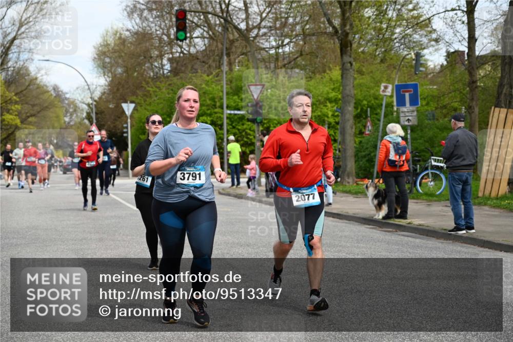12.04.2026 - 45. Internationalen Wilhelmsburger Insellauf J. Mangold http://msf.ph/oto/9513347 12.04.2026 13:08:41 Ziel 4967, 2436, 2045, 3745, 2046, 4102, 5795, 4860, 5313, 5027, 5093, 5020, 4265, 3035, 5305, 4757, 4039, 4901, 5746, 2560, 5229, 5229, 2077, 2923, 4652, 2260, 3261, 5324, 3406, 3359, 2981, 5712, 3791, 4453, 4204, 4611, 2440, 2011, 5783, 4973, 4771, 5586, 5596, 4777 meine-sportfotos.de